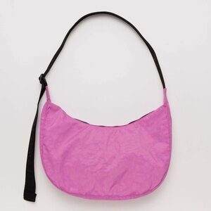 BAGGU Medium Crescent Bag